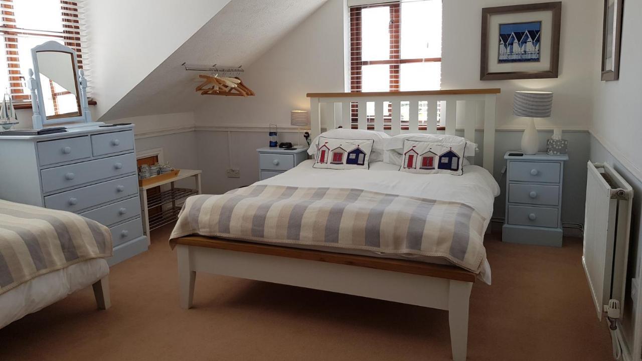 Blackthorn Farm Bed & Breakfast Holyhead Exterior foto